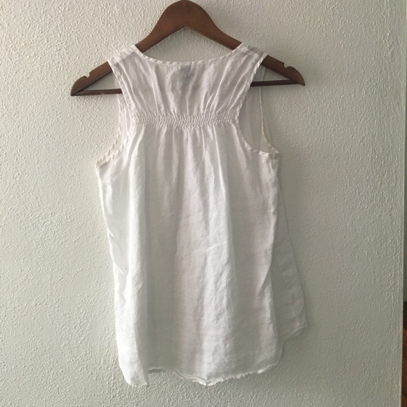 Gap white linen pullover blouse - Picture 2 of 8
